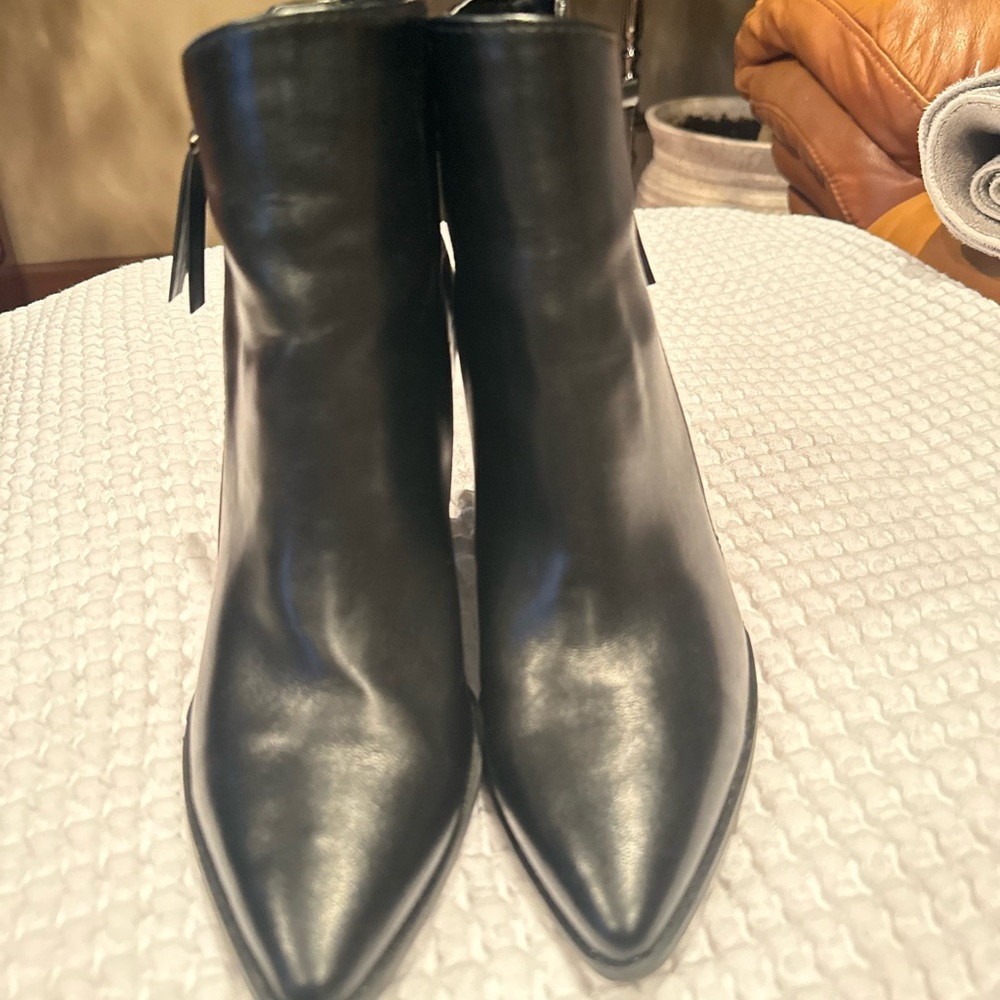 Booties - Picture 4 of 5